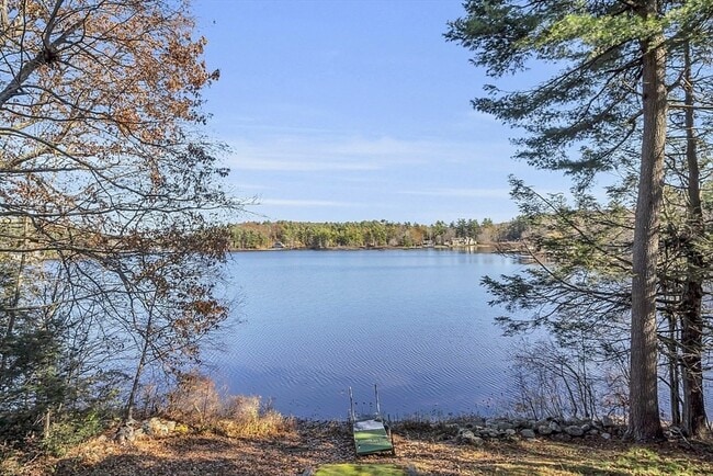 property at 23 Laurie Ln