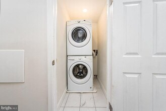 71 Dolphin St in Baltimore, MD - Building Photo - Building Photo