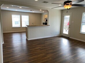 141 Ruby Lake Dr in Kyle, TX - Building Photo - Building Photo