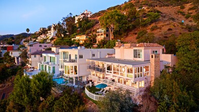 31311 Ceanothus Dr in Laguna Beach, CA - Building Photo - Building Photo