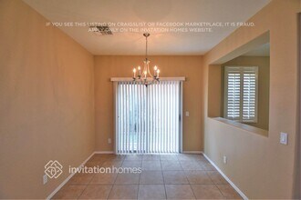 6825 S 7th Ln in Phoenix, AZ - Building Photo - Building Photo