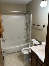 54 Carter Cir, Unit 2 in Youngstown, OH - Building Photo - Building Photo