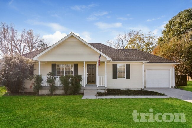 property at 1135 Mahogany Trail