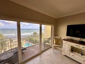 310 S Ocean Blvd in Boca Raton, FL - Building Photo - Building Photo