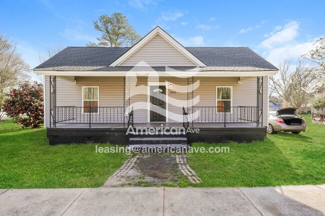 property at 203 Wellington St