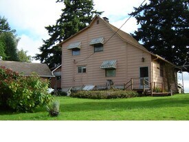 14017 NW 43rd Ave in Vancouver, WA - Building Photo