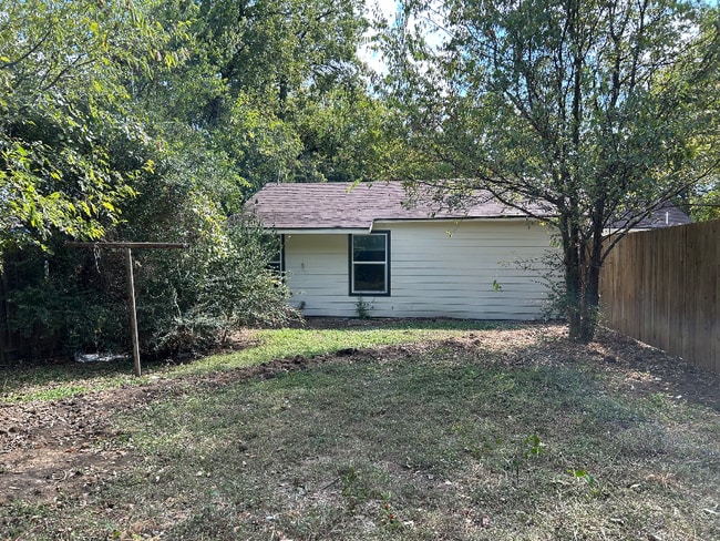 3409 Reed St in Fort Worth, TX - Foto de edificio - Building Photo