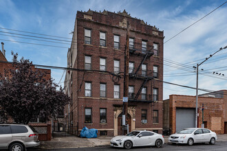 1175 60th St in Brooklyn, NY - Building Photo - Building Photo