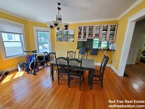 22 Burton St, Unit 1 in Boston, MA - Building Photo - Building Photo