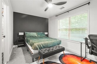 545 Elmwood Rd NW in Atlanta, GA - Building Photo - Building Photo