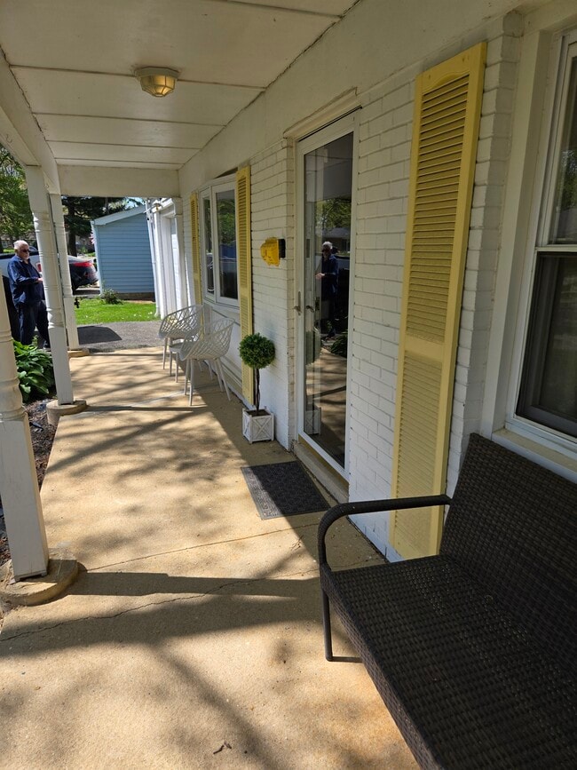 property at 16 Elridge Ln