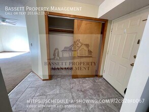 30 Stoneycrest Dr in Middletown, CT - Building Photo - Building Photo