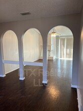 7847 Mirage Valley Dr in Dallas, TX - Building Photo - Building Photo