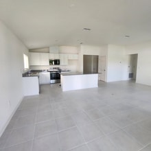 9286 Sandy Bluffs Circle in Parrish, FL - Foto de edificio - Building Photo