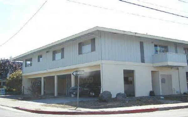 4 Elaine Way in San Rafael, CA - Building Photo - Building Photo