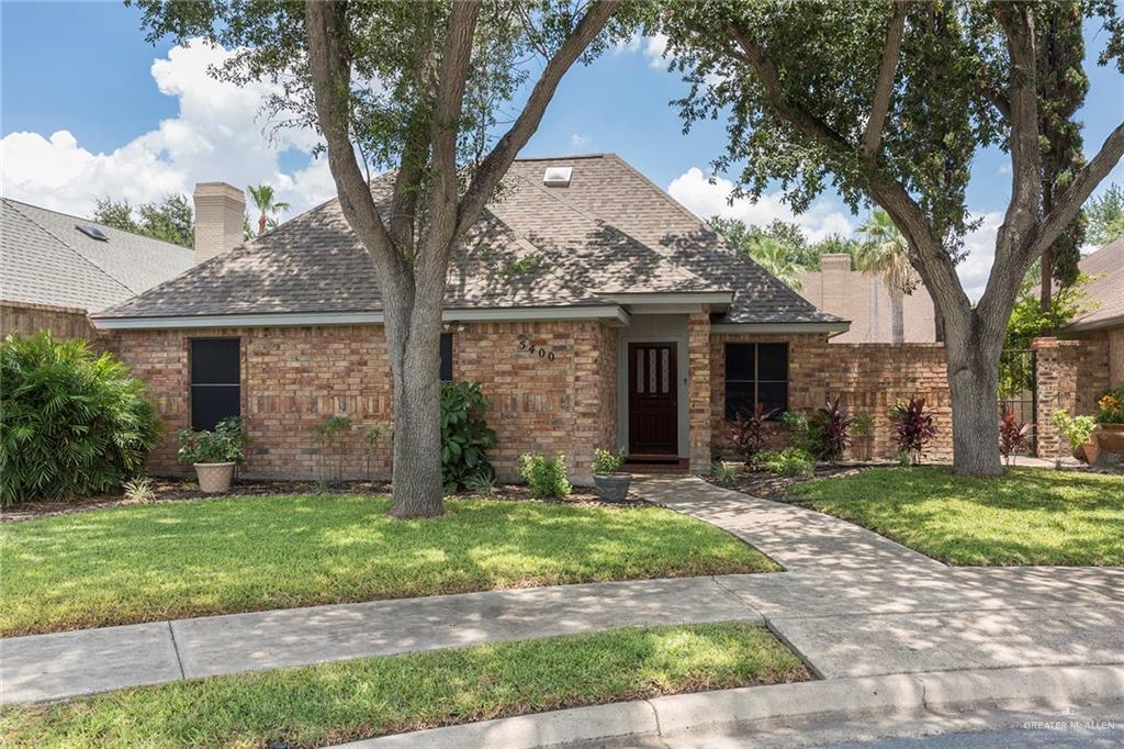 5400 N 5th St in McAllen, TX - Building Photo