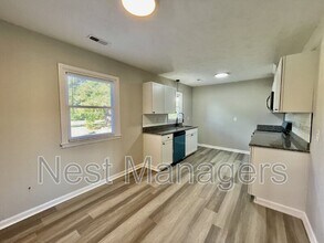 5985 McDonald Rd in Parkton, NC - Building Photo - Building Photo