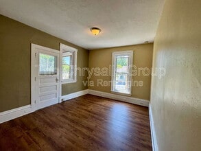 738 E Main St in Ottawa, IL - Building Photo - Building Photo