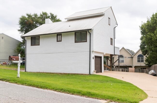 322 Summit Dr in Destin, FL - Building Photo - Building Photo