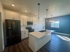 6651 Verano Dr in Lincoln, NE - Building Photo - Building Photo