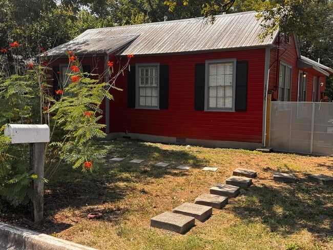 property at 1710 Clifford Ave