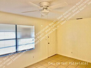 2009 NE 17th Pl in Ocala, FL - Building Photo - Building Photo