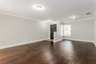 11961 Donlin Dr in Wellington, FL - Building Photo - Building Photo