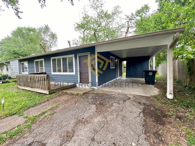 5016 Leone Dr in Lawrence, IN - Building Photo - Building Photo