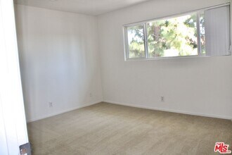 780 Earlham St in Pasadena, CA - Building Photo - Building Photo