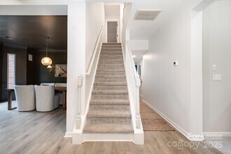 2435 Alaqua Ct in Matthews, NC - Building Photo - Building Photo