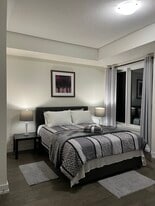 84 William Duncan Rd in Toronto, ON - Building Photo