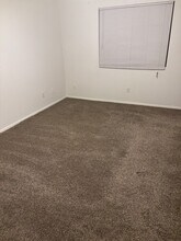 10626 W Poinsettia Dr in Avondale, AZ - Building Photo - Building Photo