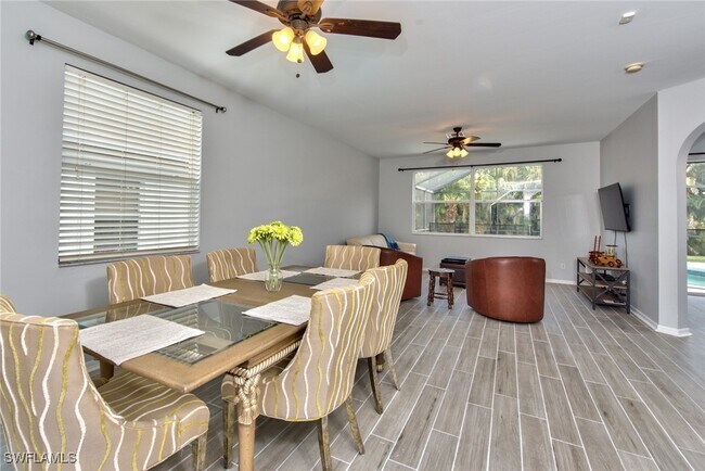 11533 Woodmount Ln in Estero, FL - Building Photo - Building Photo