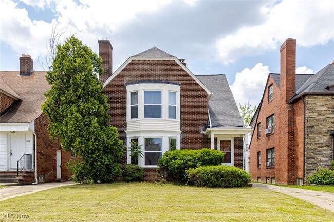 property at 13614 Cedar Rd