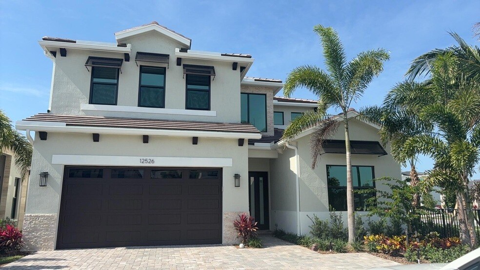 12526 Solana Bay Cir in Palm Beach Gardens, FL - Building Photo