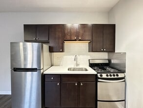 1627 N Humboldt Blvd, Unit E3 in Chicago, IL - Building Photo - Building Photo