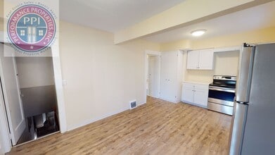 21 Ladd St in Lake Oswego, OR - Building Photo - Building Photo