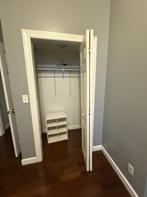 1647 S Throop St, Unit 2nd Rear in Chicago, IL - Building Photo - Building Photo