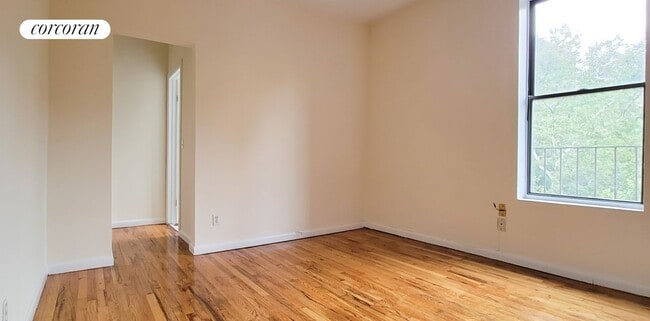 172 W 77th St