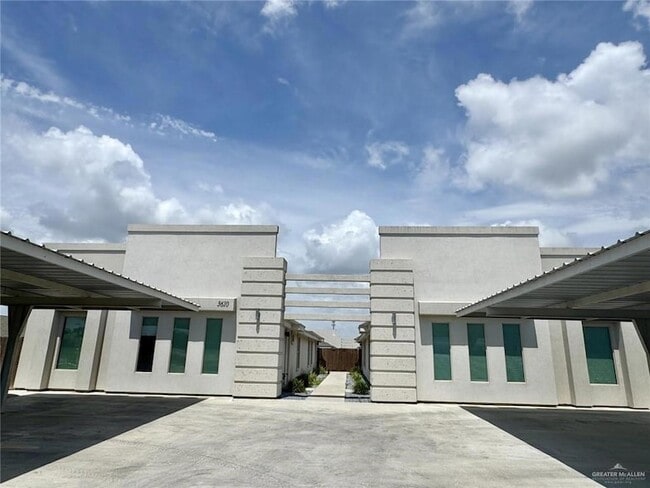 3610 Bella Costa Dr in Weslaco, TX - Building Photo - Building Photo