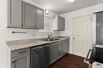 2309 Hidden Hill Dr in Killeen, TX - Building Photo - Building Photo
