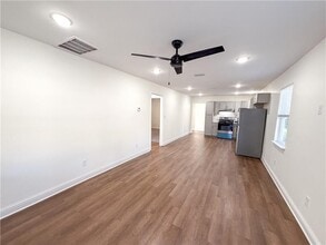 1051 Lubel Ave in Mobile, AL - Building Photo - Building Photo