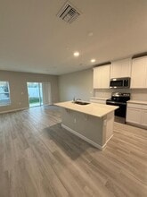 4236 Campsite Lp in Orlando, FL - Building Photo - Building Photo