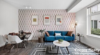 240 Sidney St in Cambridge, MA - Building Photo