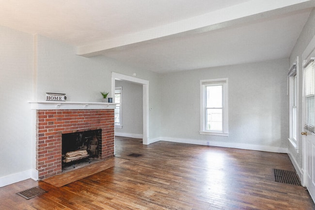 716 Lincoln St in Jackson, MI - Building Photo - Building Photo