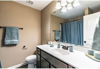 2495 Rollow Ln in Clarksville, TN - Building Photo - Building Photo