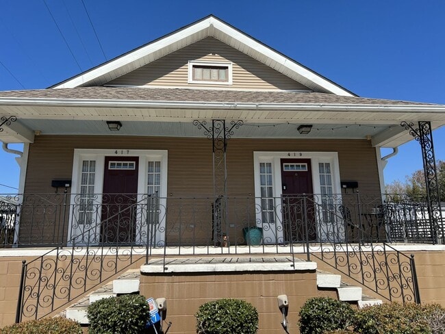 property at 417-419 Polk St
