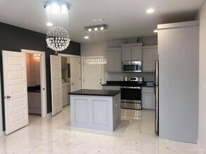 2101 Taxco Ct-Unit -1 in Edinburg, TX - Building Photo - Building Photo