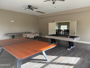 48 Bavarian Wy in Altamont, NY - Building Photo - Building Photo