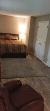 1600 Woodland Way, Unit Lakeside apartment in Gainesville, GA - Building Photo - Building Photo